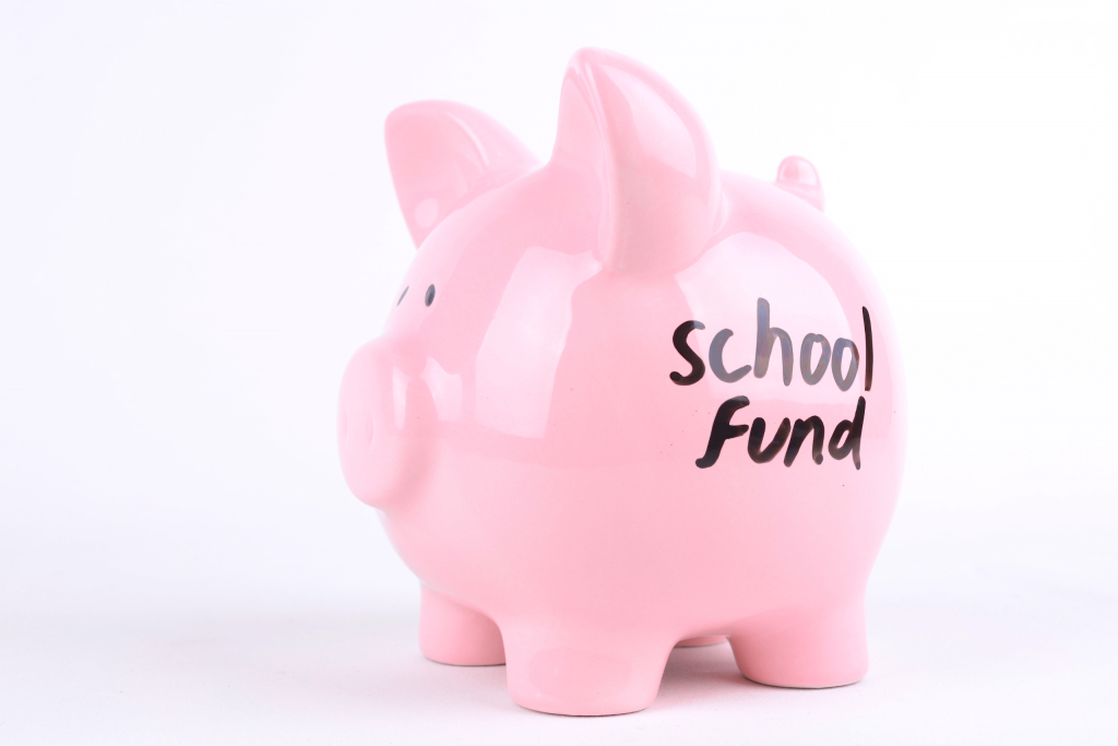 Image of a piggy bank to indicate school funding provided by the ESFA