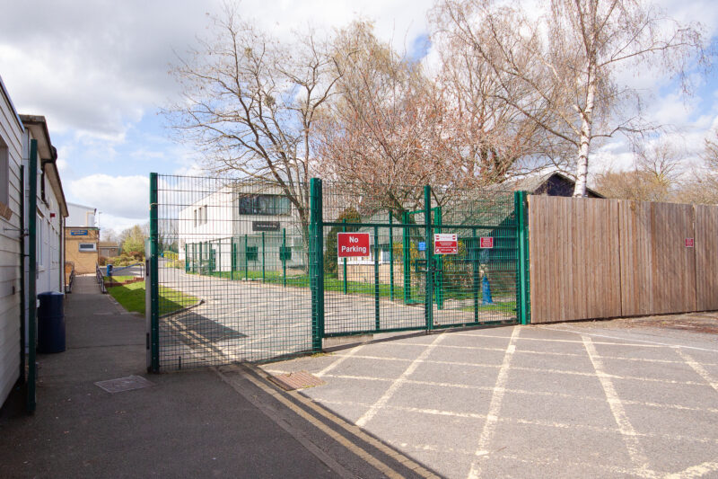 Chelmer_Valley_High_School_Main_Gate